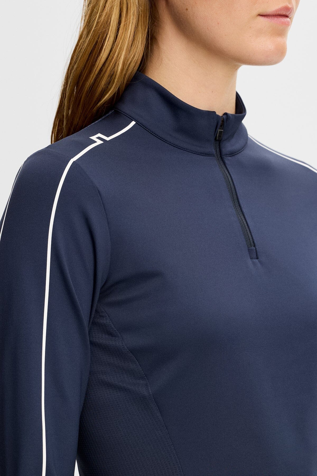 J.Lindeberg Pull Femme Adiola Quarter Zip Navy - Image 4