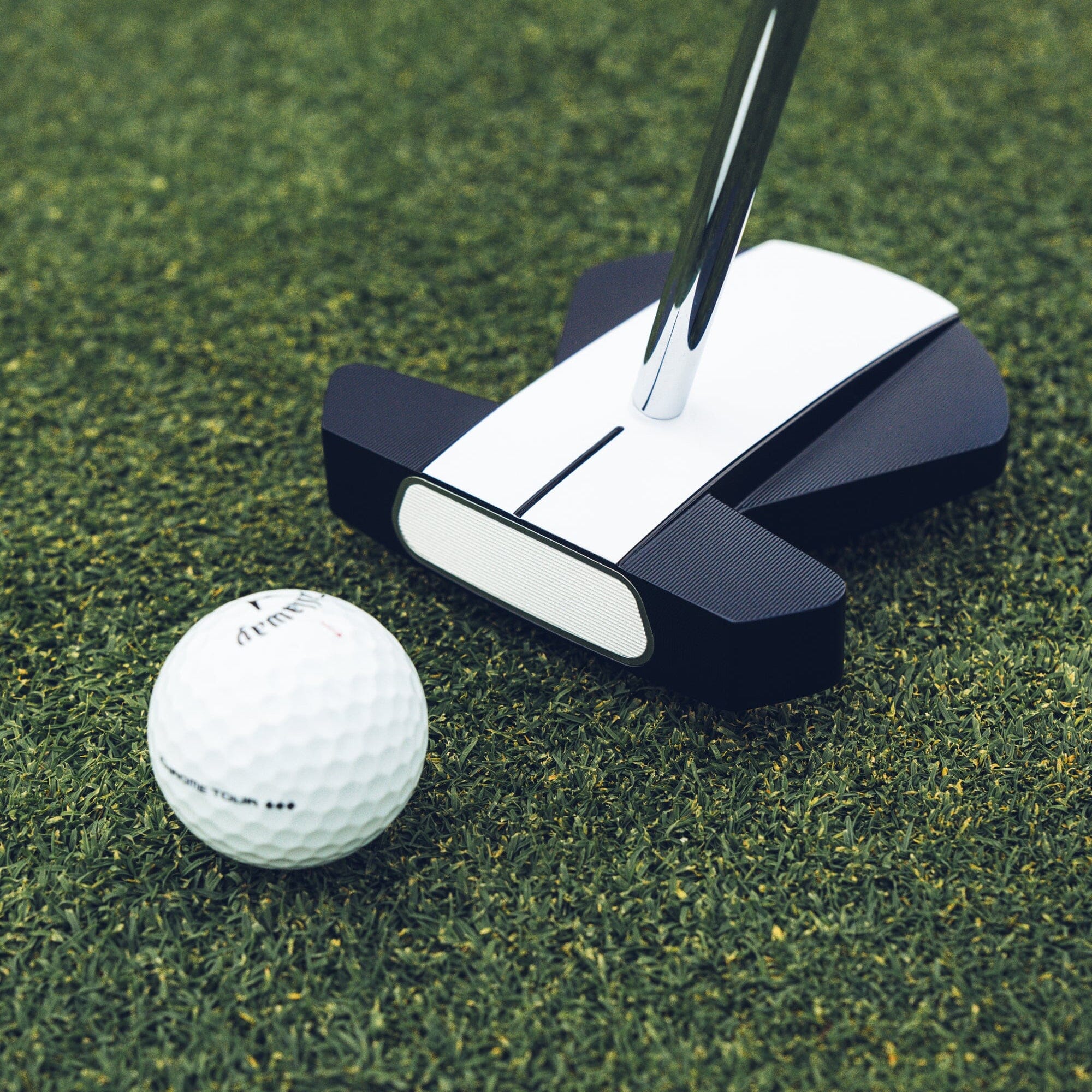 Odyssey Putter Ai-One Square 2 Square MAX STRIPE - Image 8