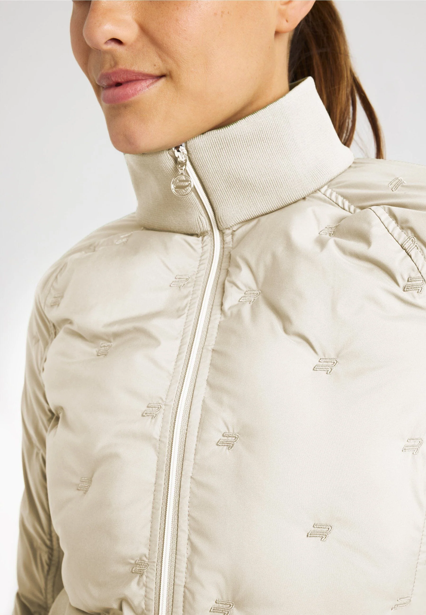 Rohnisch veste Padded Windbreaker Oatmeal - Image 2